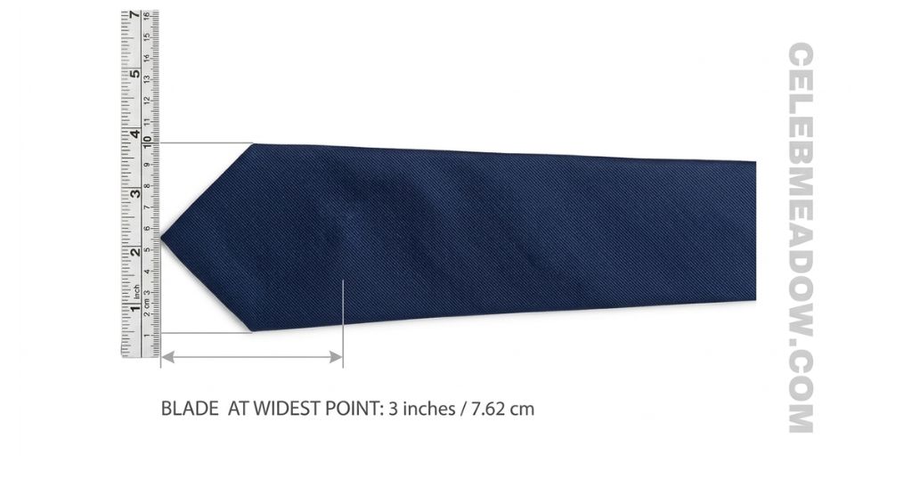 Classic necktie blade width that is 3 inches long
